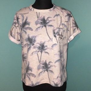 VS PINK Palm Tree Cropped Tee